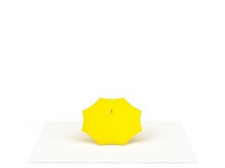 现代黄色雨伞模型